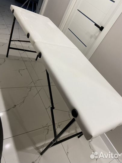 Продам кушетку