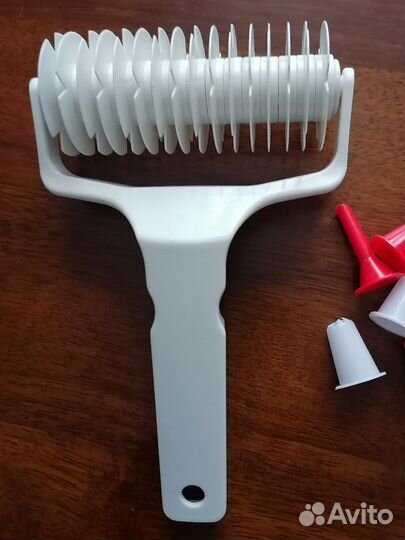 Кондитерский нож и насадки для кондитерского мешка