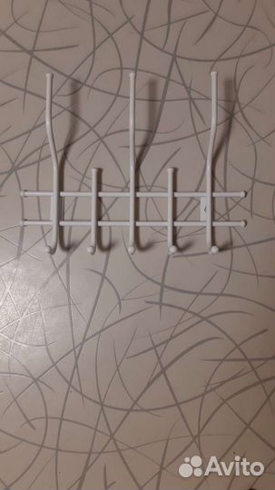 Вешалка для одежды настенная