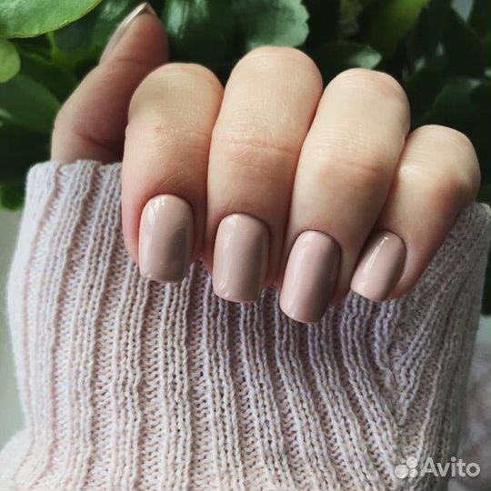 Маникюр и педикюр