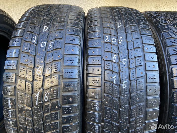 Dunlop SP Winter Ice 01 205/60 R16 92T