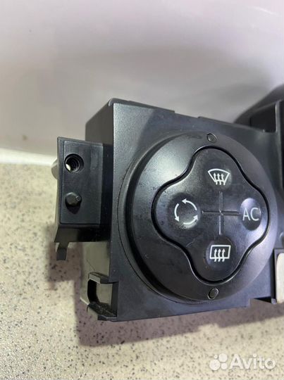 Блок управления отопителем Renault Megane II 2007