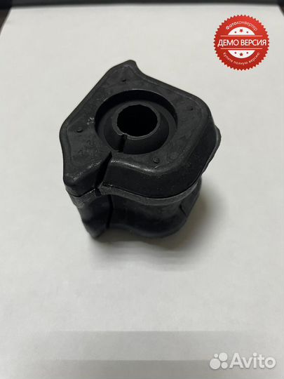 Втулка стабилизатора Corolla Е180 (13-18) левая