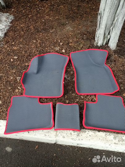 Продам коврики эва на Дэу матиз