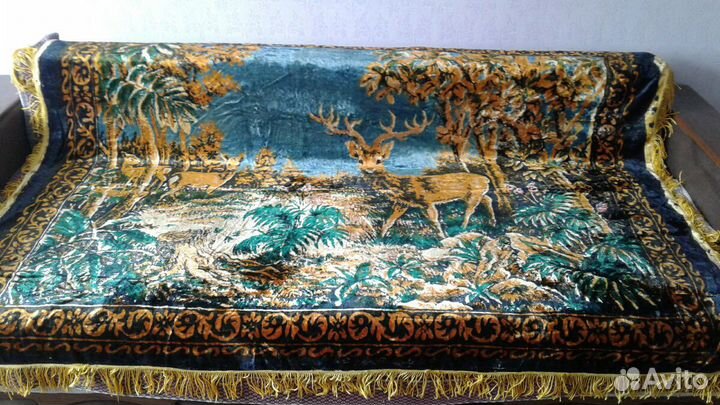 Ковры СССР: плюшевый ковер-покрывало и детский ков