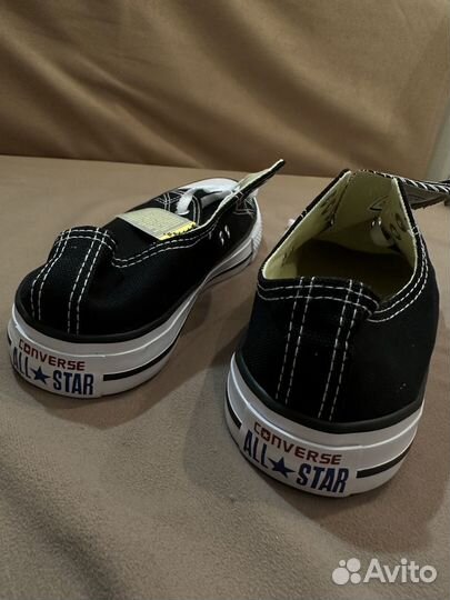 Кроссовки converse