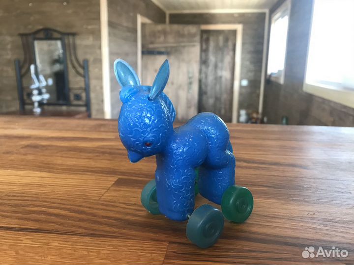 Ослик на колесиках. Игрушка СССР. Кукла СССР