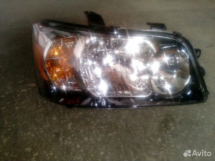 Фары Тойота Хайлендер, Клугер 03-07 г.в
