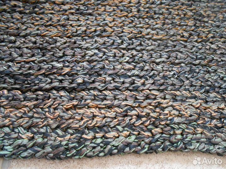 Коврик небольшой льняной вязаный