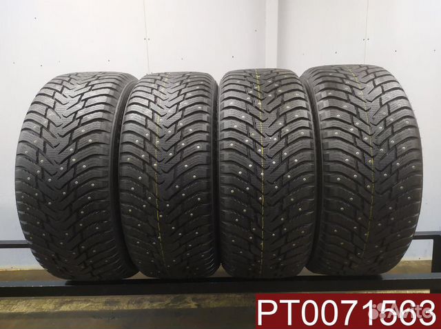 Nokian Tyres Hakkapeliitta 8 SUV 275/50 R20 98H