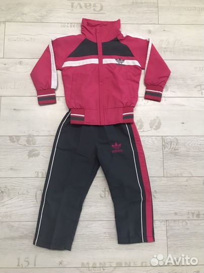 Спортивный костюм adidas для девочек