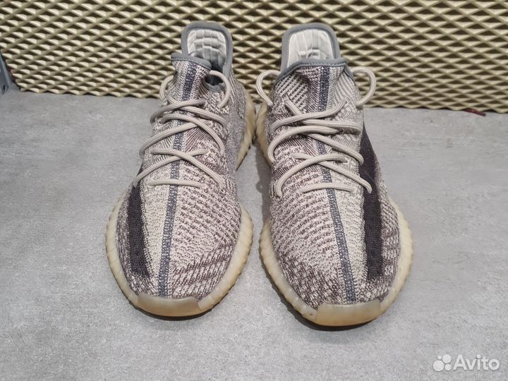 Кроссовки Adidas Yeezy Boost 350 оригинал 43