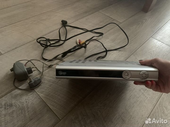 Цифровая приставка и ресивер T2 world vision T65M