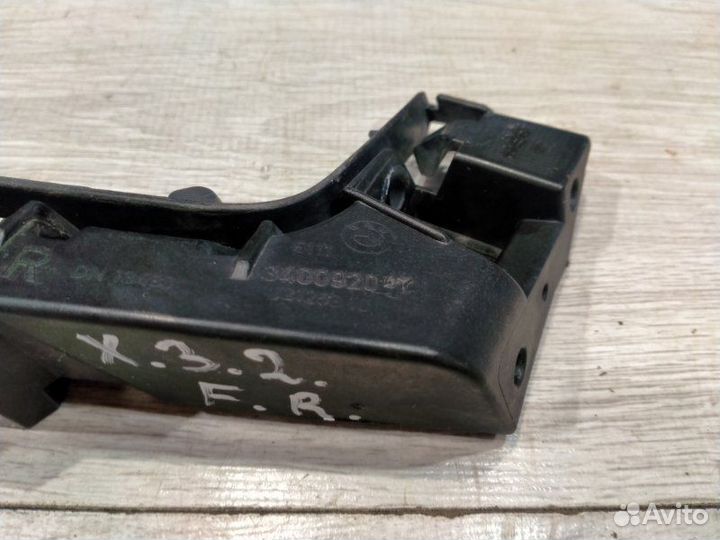 Крепление бампера переднее правое Bmw X3 E83