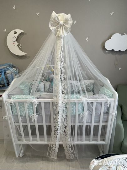 Балдахин на детскую кроватку с держателем новый