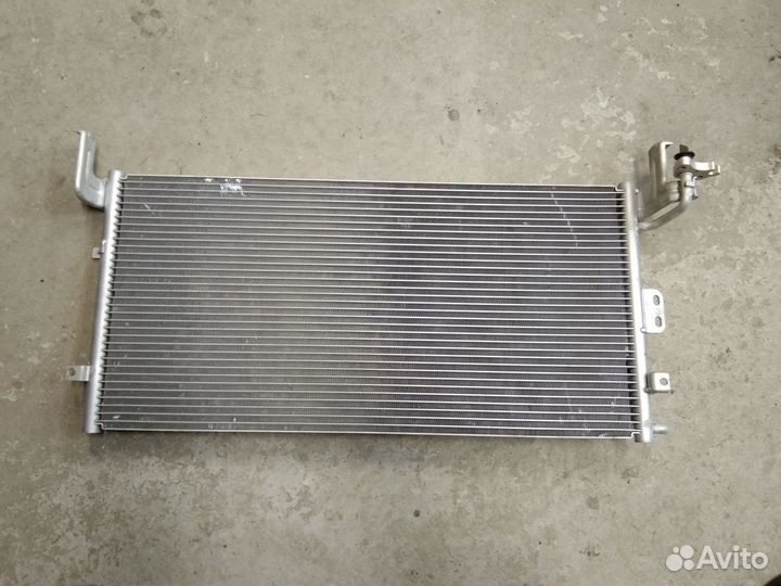 Радиатор кондиционера Хендай Соната 4