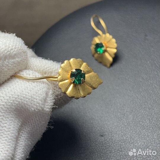 Серьги С Зеленым Камнем Сделано В СССР Ретро