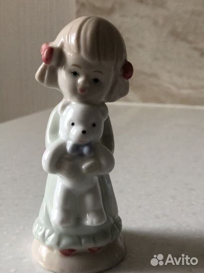 Фарфоровые статуэтки времен СССР лфз
