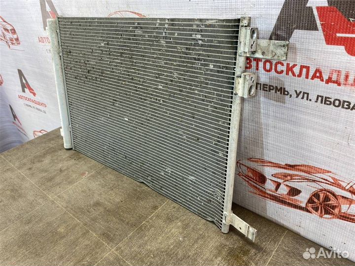 Конденсер (радиатор кондиционера) Volkswagen Golf