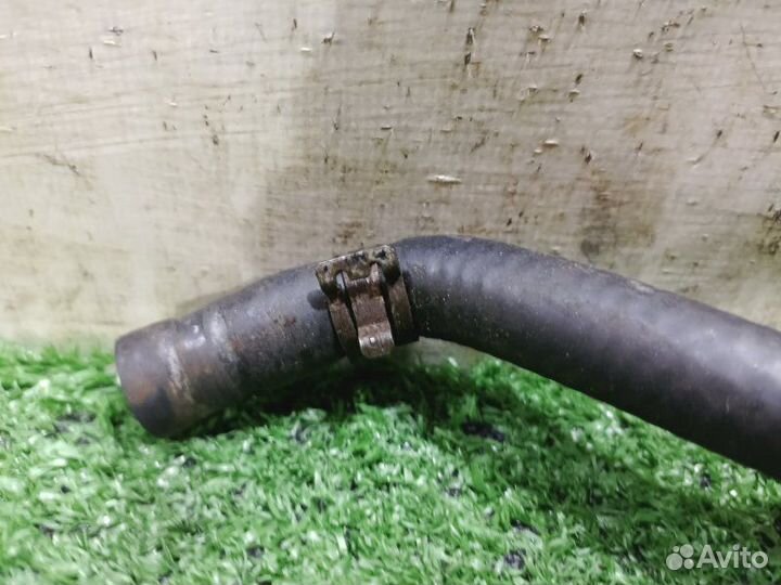 Шланг расширительного бачка Audi A4 B6 седан 2.0
