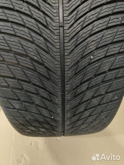 Michelin Alpin 5 295/35 R21 107V