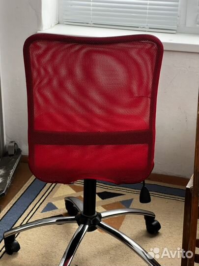 Компьютерное кресло