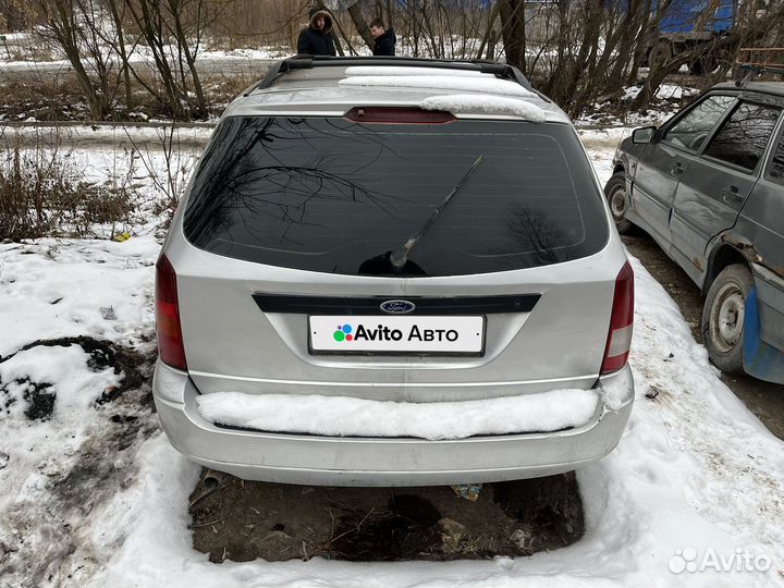 Ford Focus 2.0 AT, 2001, битый, 280 000 км