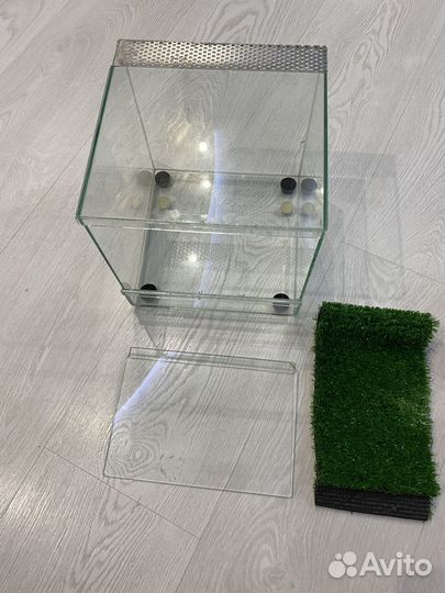 Аквариум/террариум для черепахи 20х20х20