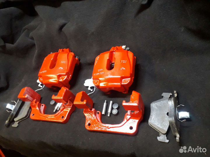 Суппорта передние bmw f10