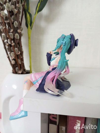 Аниме фигурка