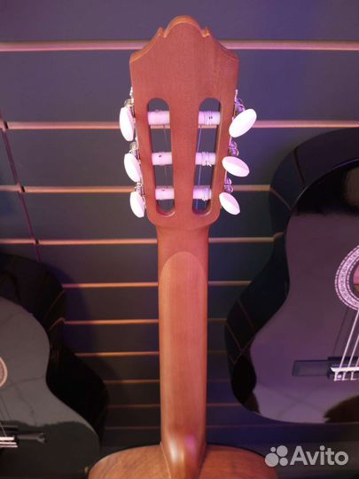 Гитара yamaha c40