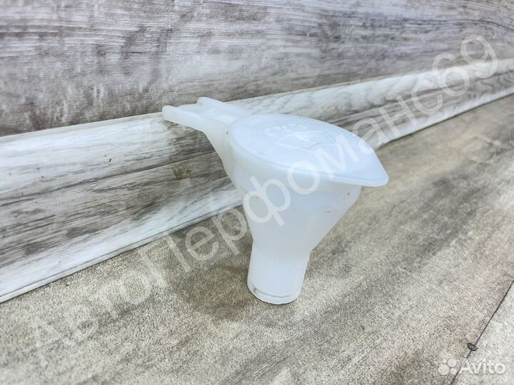 Горловина бачка омывателя Outlander Lancer ASX