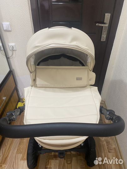 Коляска 3 в 1 pituso