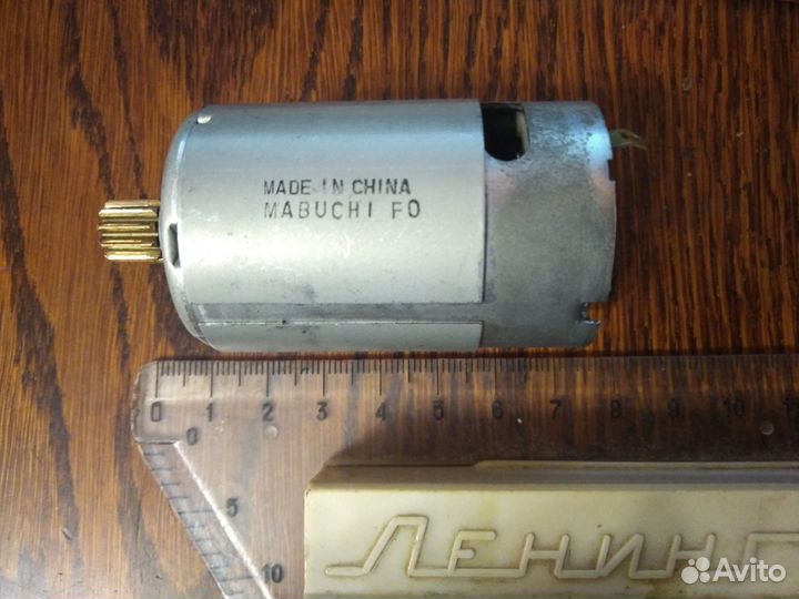 Двигатель 12в