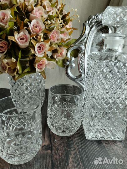 Штоф,вазы хрустальные