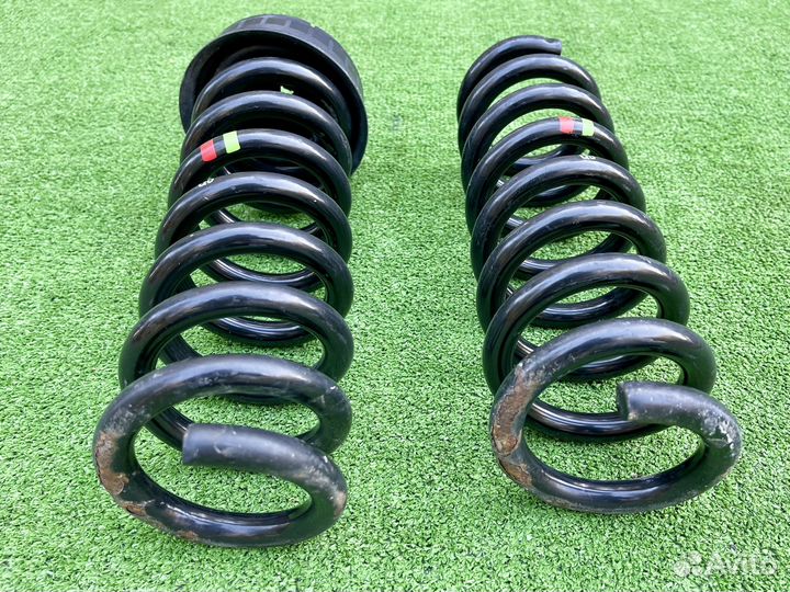 Пружина заднего амортизатора Mercedes W212 C218