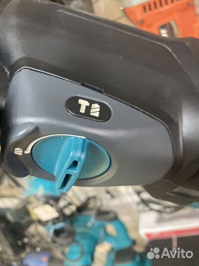 Перфоратор makita HR2300