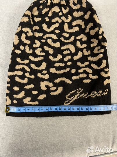 Шапка новая оригинал Guess