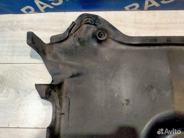 Защита двигателя Mercedes-Benz 212.054 E 300 212