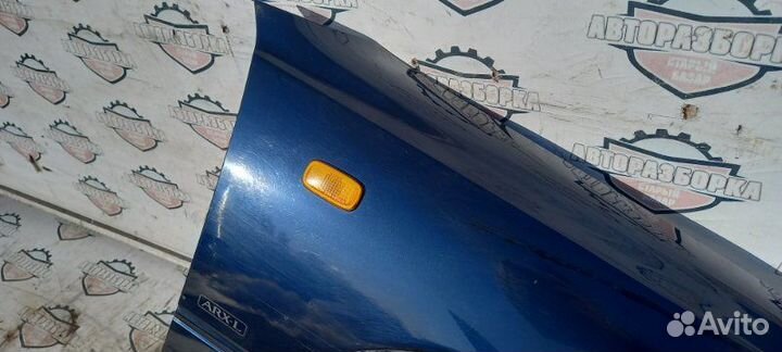 Крыло переднее правое Nissan Bluebird EU13 SR18DE