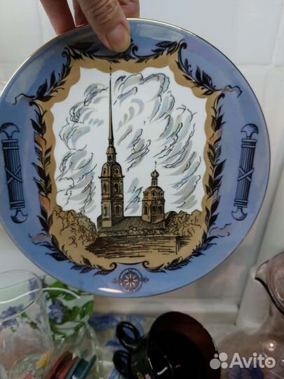 Посуда Стекло графины чашки вазы