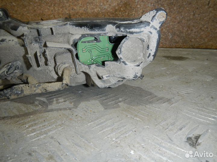 Фара противотуманная правая, Lexus (Лексус) -RX (1