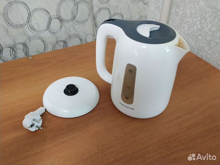 Чайник электрический на запчасти