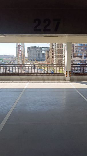 Машиноместо, 14 м²