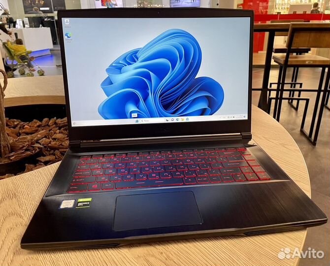 Ноутбук Msi GF63 Thin/i5-9300h/Gtx1650