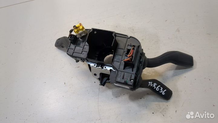 Переключатель поворотов и дворников Audi A8 (D3)