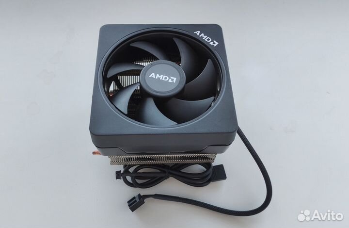 Кулер для процессора AMD Wraith Max