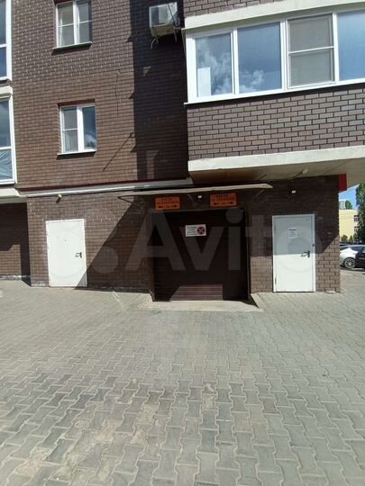 Машиноместо, 15 м²