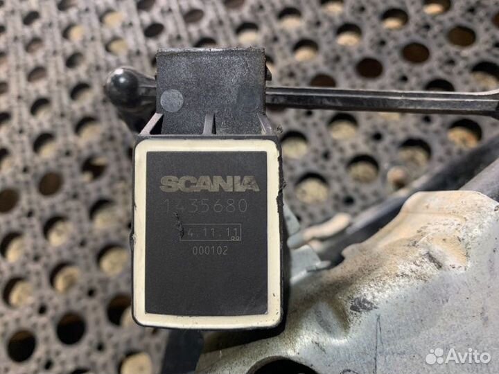 Блок педалей Scania P 5 Серия P440 LA4X2HNA DC13