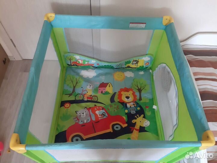 Манеж детский складной